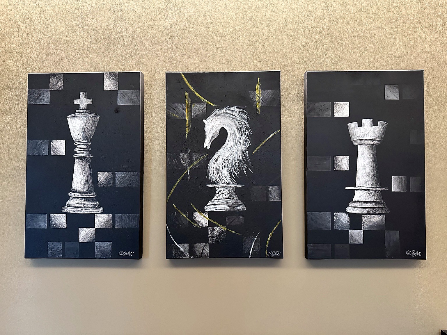 Chess artwork at Studio Legale Galati, symbol of criminal defence strategy